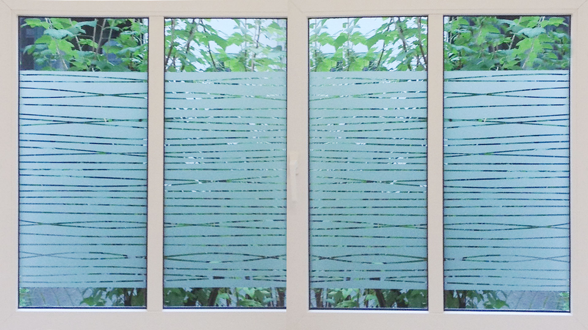 Katja Hofmann, Studio for good handmade Design, Fensterbeschriftungen, Fenstergestaltung, Beschriftung, Corporate Design, Schild, Website für Dr. med. Guido Königer 2011